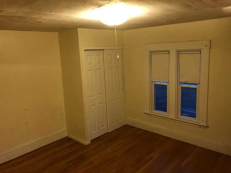 8 Richardson St #3 — Photo 5