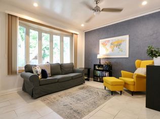 3242 S Carpenter St #2, Chicago, IL 60608