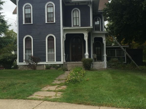 1030 W Main St