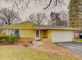 4813 W Parkland Ave, Brown Deer, WI 53223