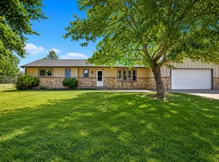 504 N Ridge Way Rd, Rose Hill, KS 67133