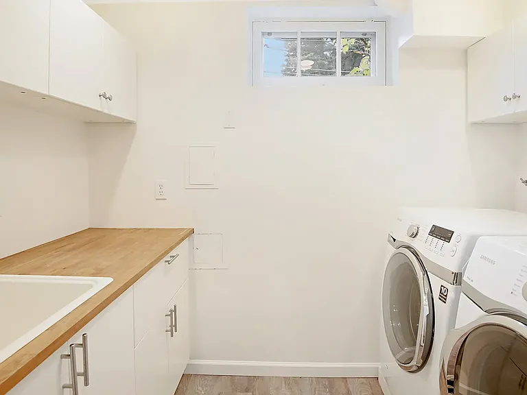7205 SW Benz Park Dr — Photo 16