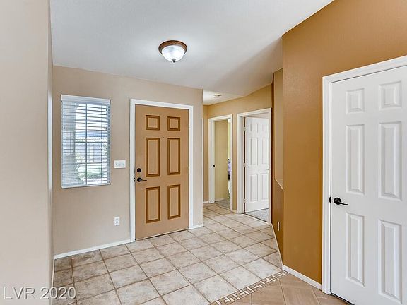 4th image of 530 Sol De Sandia St