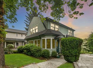 162 McGraw Pl, Seattle, WA