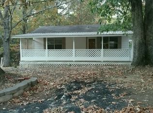 104 Old Silo Rd, Laceys Spring, AL 35754