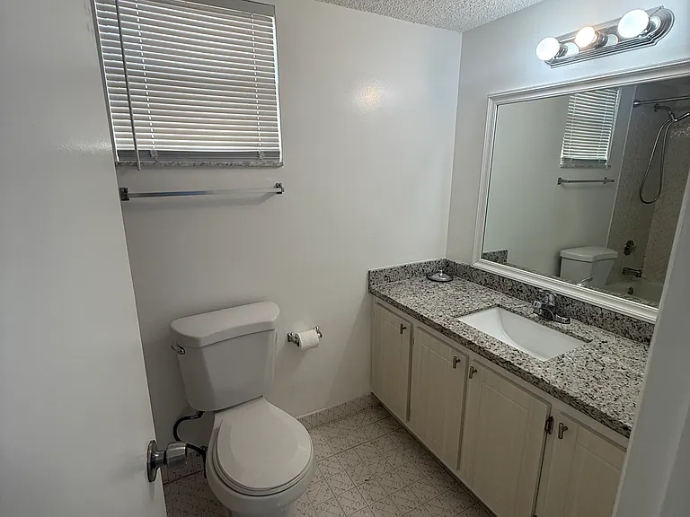 410 NW 68th Ave #306 — Photo 12