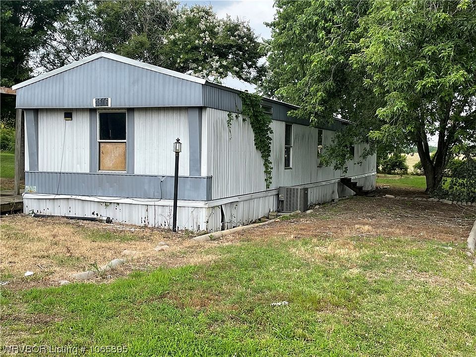 2nd image of 3606 Love St