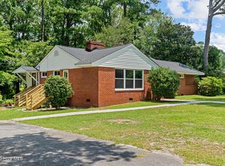 942 Thomas St, Rockingham, NC 28379