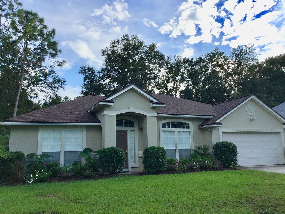 1st image of 365 Maplewood Dr
