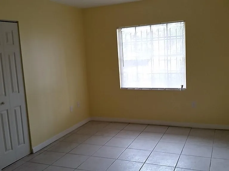 1406 Holden Ave #A10 — Photo 18