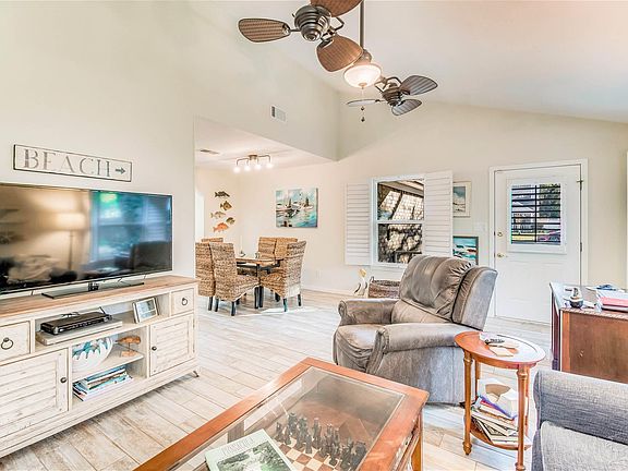5th image of 3100 Station Ct