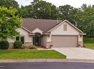 4706 Wintergreen Ln NW, Rochester, MN 55901