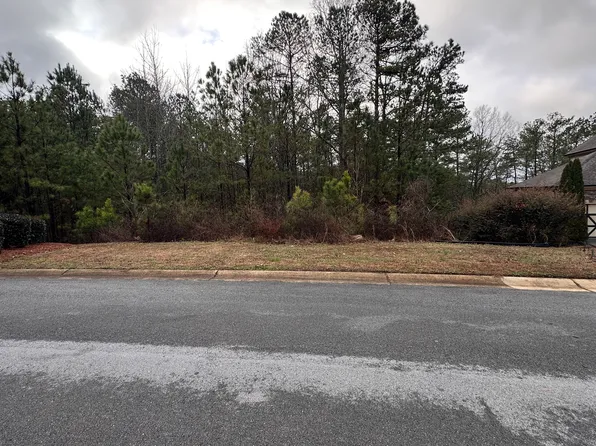 13 Lake Overlook Dr, White, GA 30184