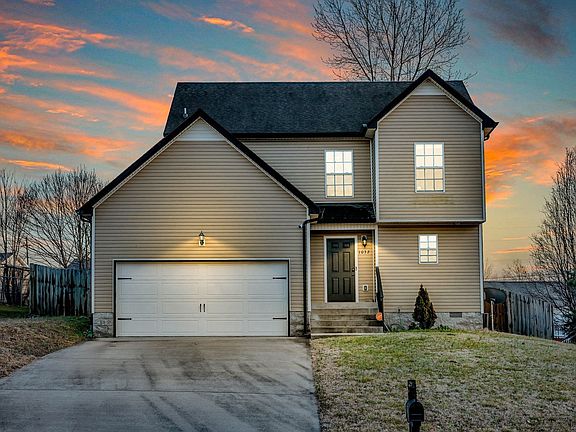 2nd image of 1032 E Monica Dr