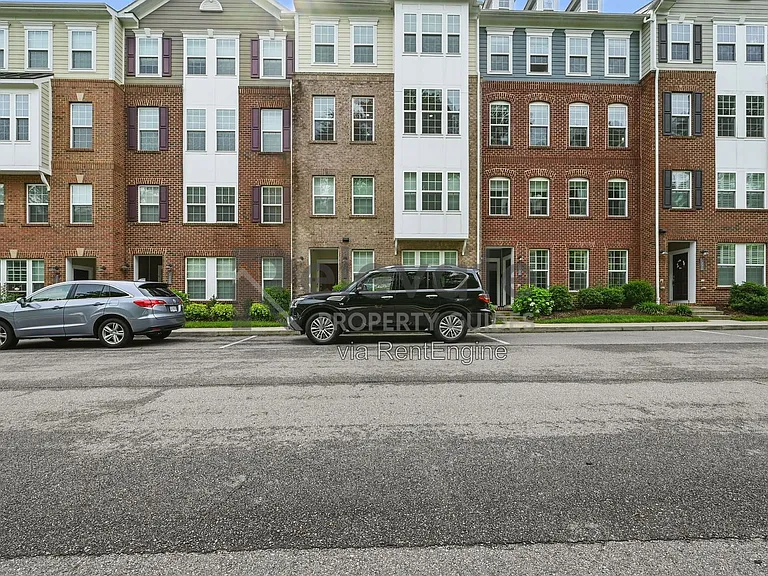4227 Saunders Tavern Trl #B — Photo 4