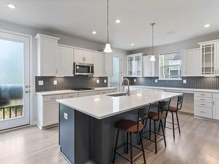 18277 Summit Pointe Dr — Photo 14