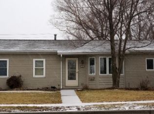 611 Belmont Dr, Romeoville, IL 60446