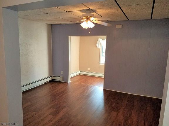 3rd image of 705 Crawford Ave
