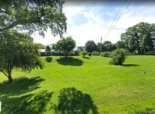 1720 Drowning Creek Rdg, Irvine, KY 40336