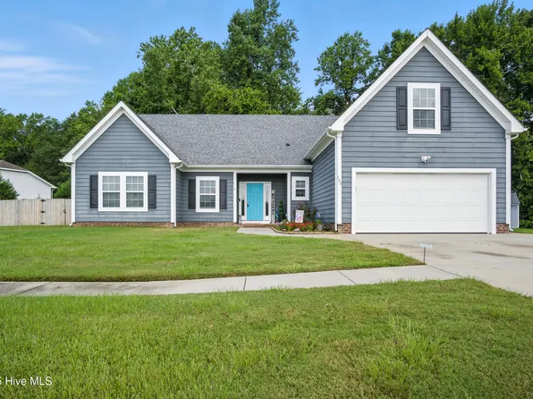 100 Rosedale Court, Moyock, NC 27958