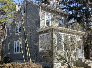 128 Berg Ave, Hamilton, NJ 08610