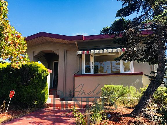 2nd image of 3558 Lincoln Ave