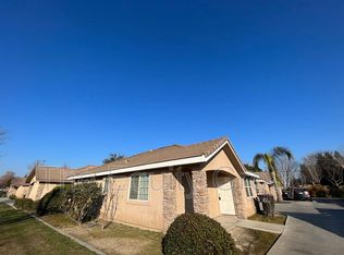2304 N Vickie Ct, Visalia, CA 93291