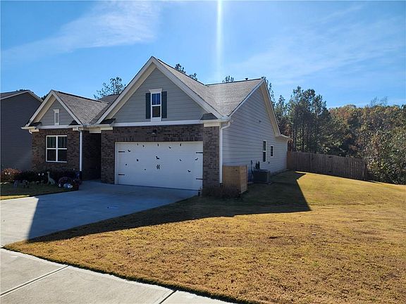2nd image of 144 Cool Creek Ct
