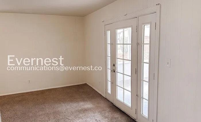 848 N 86th Pl — Photo 5