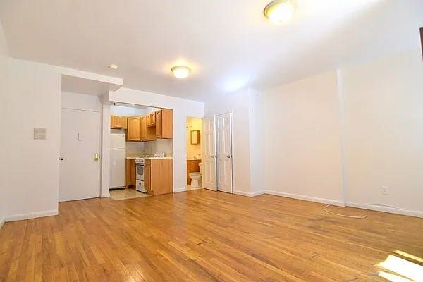 Rented by Manhattan Spaces | media 9