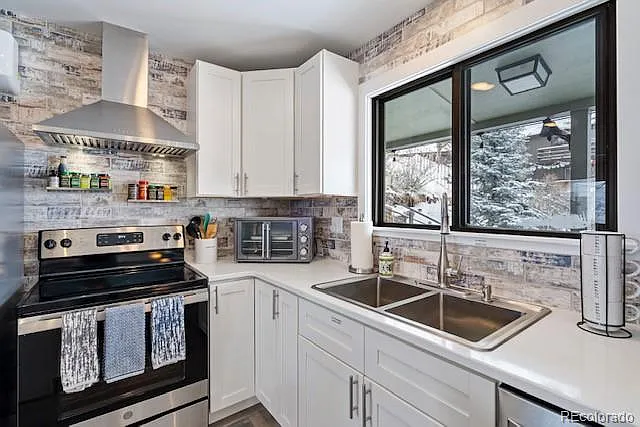 4332 Edith Dr — Photo 8