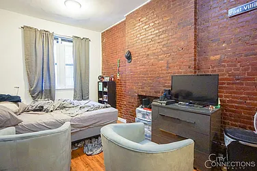 Rented by City Connections Realty