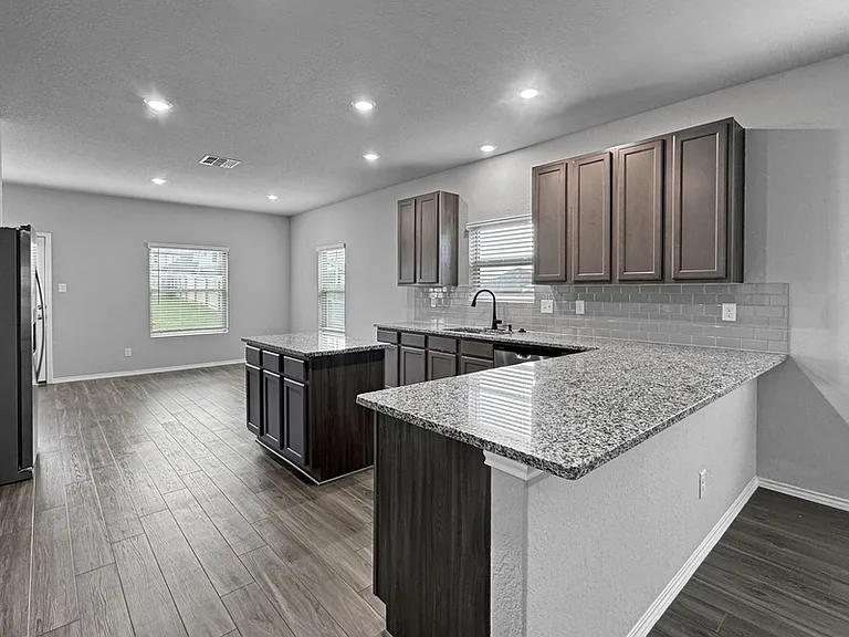249 Antelope Valley — Photo 12