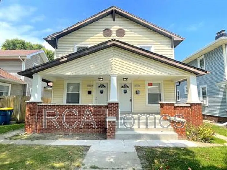 1036 Nelson Ave — Photo 1