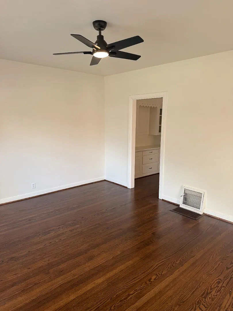 2415 South Blvd - 2417 South Blvd — Photo 3