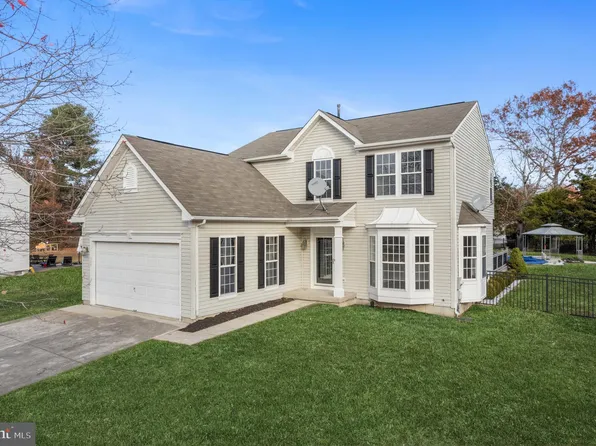 353 Kali Ln, Williamstown, NJ 08094
