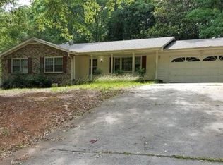 6495 Revena Dr, Morrow, GA 30260