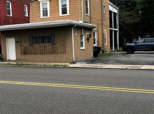 1823 W Main St, Belleville, IL 62226