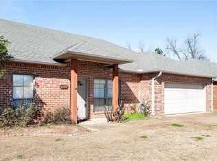 6120 Rachelle Dr, Alexandria, LA 71303
