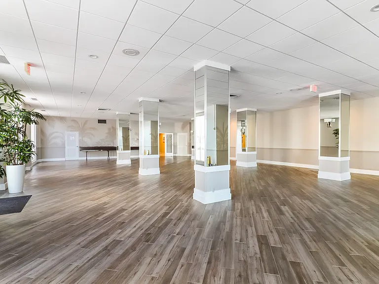 4250 Galt Ocean Dr #12D — Photo 17