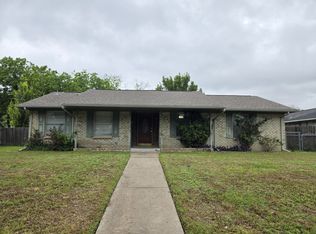 509 Arbor Ln, Lancaster, TX 75134