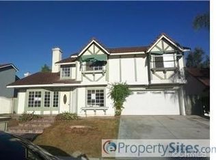 7685 Whitney Dr, Riverside, CA 92509