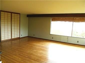 4th image of 12684 Shorewood Dr SW