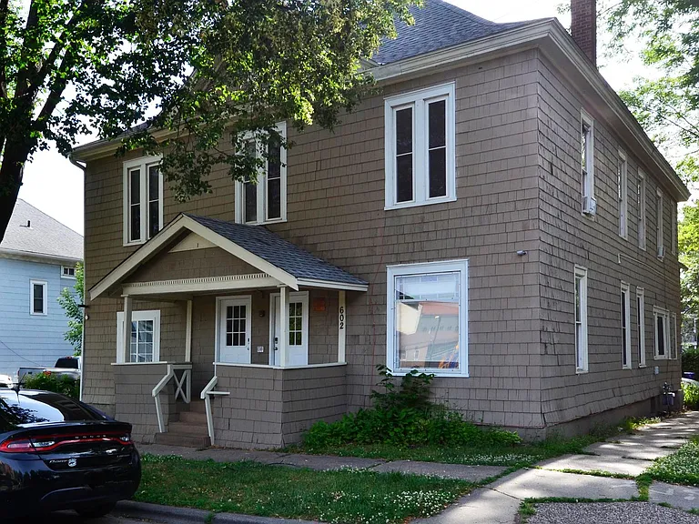 602 N Mendota St #7 — Photo 2