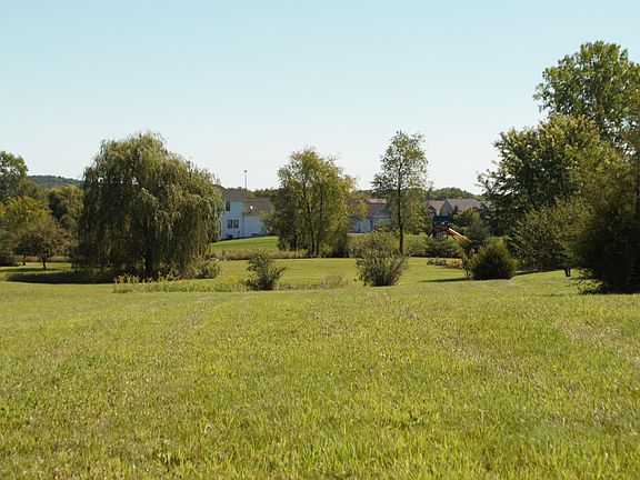 5th image of 11490 Castleton Ct