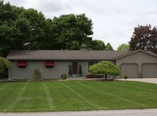 1054 Leddy Rd, Saginaw, MI 48609