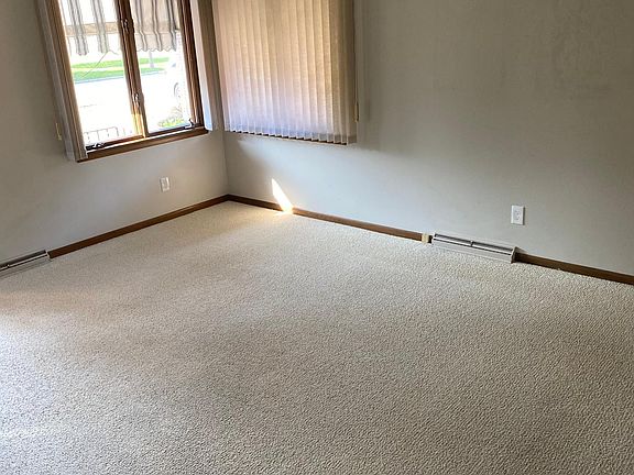 2nd image of 2808 21st Ave