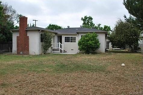 3rd image of 1732 Sarazen Dr