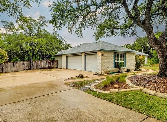 4th image of 6203 Lynn Ln