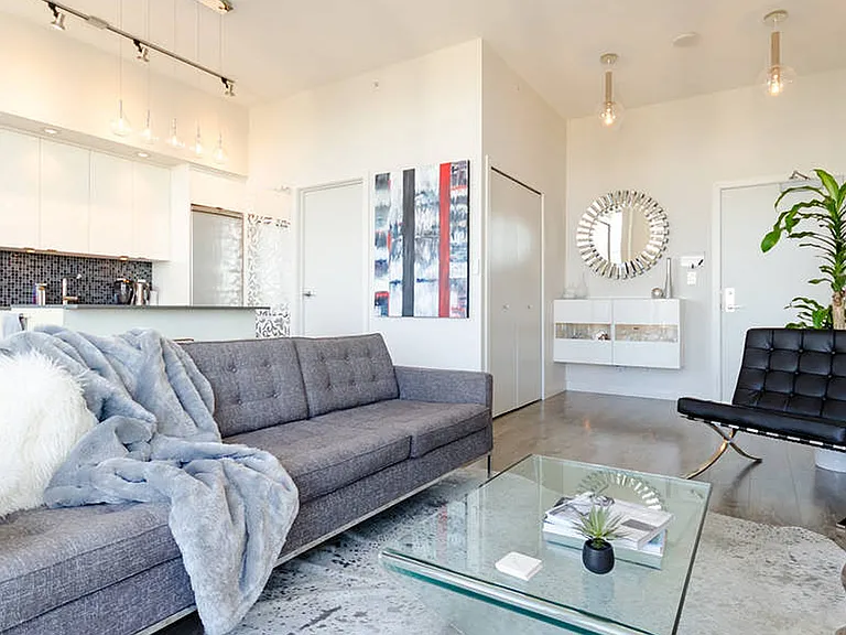 2788 Prince Edward St #1005 — Photo 4